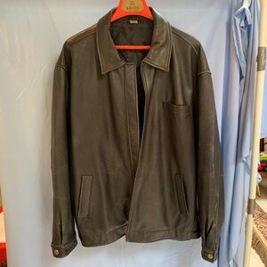 Men’s black leather mid length car coat, size L